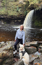 Load image into Gallery viewer, &quot;Amdani&quot; zip hoodie
