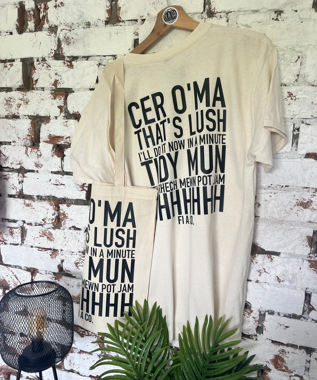 “THE WENGLISH” T-shirt